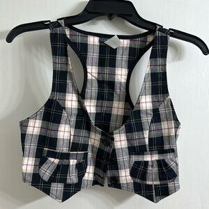 2000s twee plaid cropped button vest